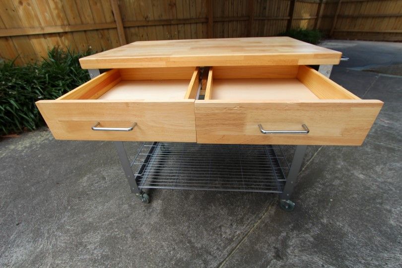 ikea kitchen table on wheels