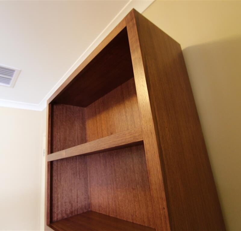  Cozmo Tasmanian Oak Bookshelf Bookcase XGear Bargains, Used