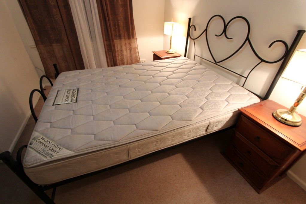  RRP 1500 Captain Snooze Queen Bed & Mattress Steel Heart Frame